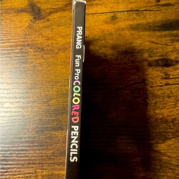Vintage Prang coloured pencils / pencil crayons - Picture 4 of 4